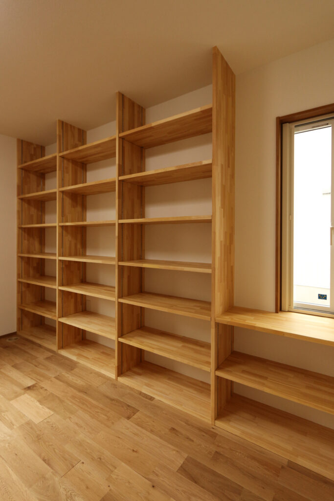 収納力を兼ね備える平屋