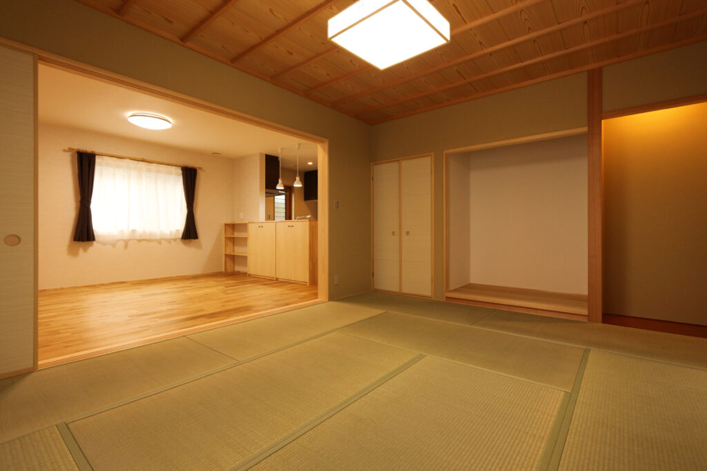 格子が迎える玄関