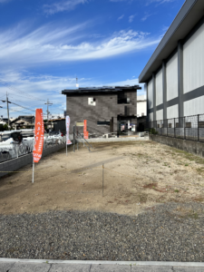 のぼり設置後現地写真①